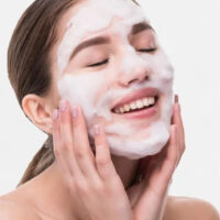 Golden Pearl Foaming Face Wash [Retail 450] - Image 3
