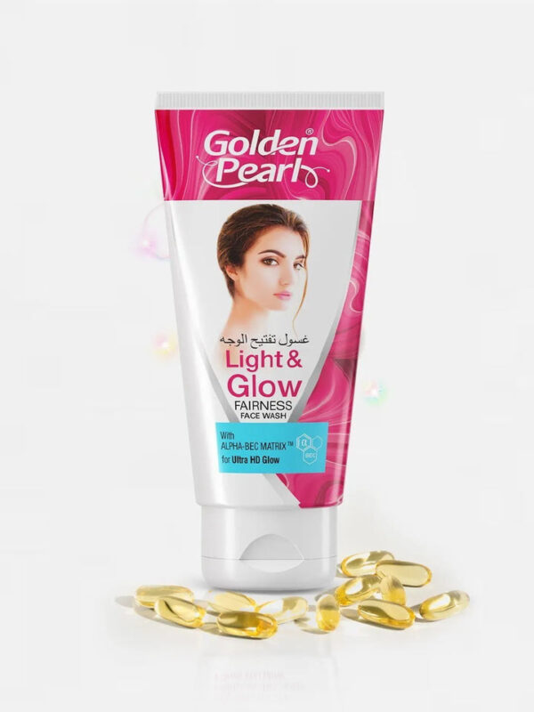 Golden Pearl Light & glow Face Wash [Retail 450]